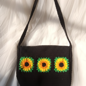 the-solstice-sunflower-crochet-tote