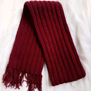 handmade-winter-berry-crochet-muffler